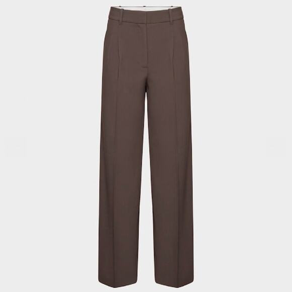 Aritzia Pants - NWT Aritzia The Effortless Pants Size 0 (estimated) in Rich Mocha Brown